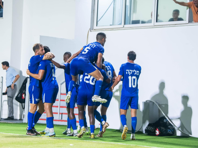 הכי לוהטת בליגה (רועי קור, מדיה הפועל ניר רמת השרון)